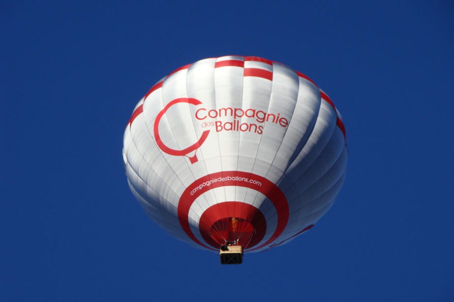 Volez en mongolfière au dessus du lac d'Annecy