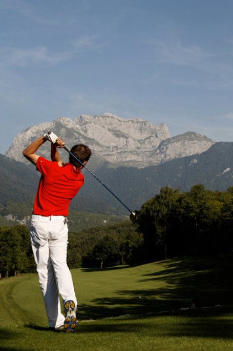 Jouez au golf à Talloires